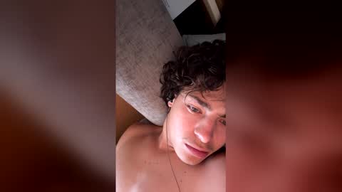 Snapshot of dudeee4 chatting on February 22, 10:19 pm dudeee4 online show from February 22, 10:19 pm