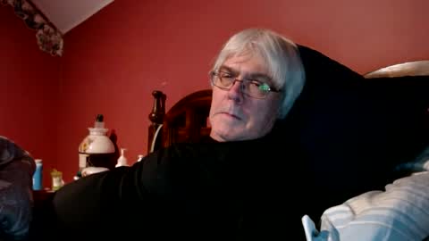 Doug online show from December 24, 9:33 pm