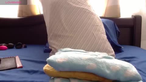 Snapshot of dulce1791 chatting on December 27, 1:39 pm dulce1791 online show from December 27, 1:39 pm