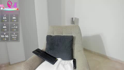 Dulce online show from December 22, 9:39 am