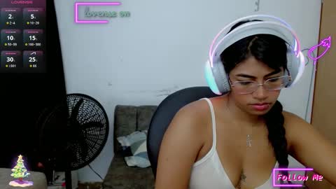 dulce2415 online show from March 9, 3:54 am