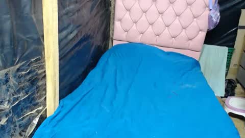 dulce2415 online show from June 13, 6:28 pm
