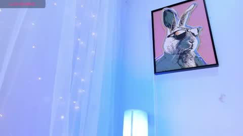 dulce__fiore07 online show from May 14, 12:12 pm