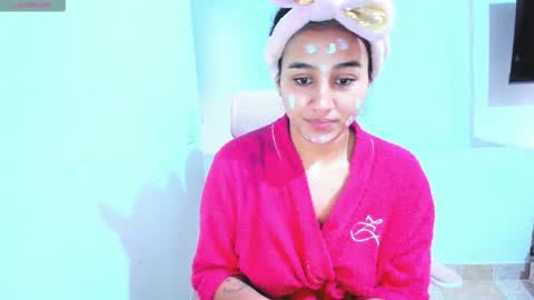 Dulce  online show from September 22, 1:46 pm