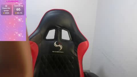 Snapshot of dulce_camx chatting on May 20, 4:18 am dulce_camx online show from May 20, 4:18 am
