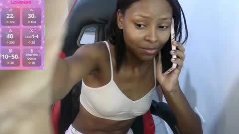 Snapshot of dulce_camx chatting on July 3, 4:19 am dulce_camx online show from July 3, 4:19 am