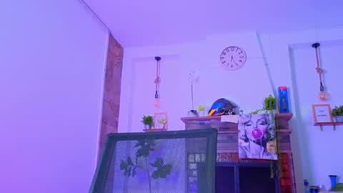 C E L E S T E  online show from March 13, 5:52 pm