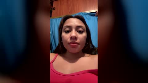 Snapshot of dulce_girls chatting on April 2, 3:37 am Dulce online show from April 2, 3:37 am