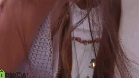 dulce_isabel_ online show from May 16, 3:47 am