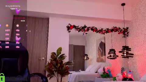 dulce_isabel_ online show from June 11, 3:59 am
