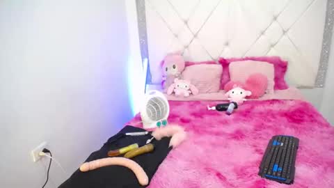 Snapshot of dulce_kiy chatting on December 19, 6:09 am dulce_kiy online show from December 19, 6:09 am