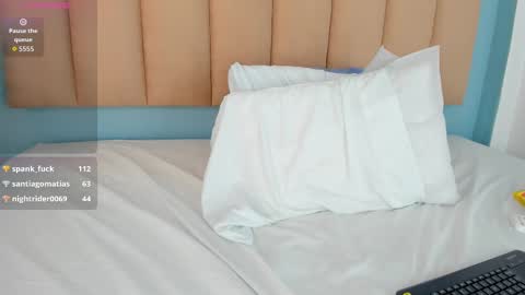 dulce_mg online show from October 7, 12:19 am