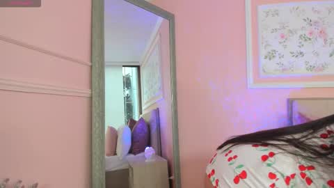 Dulce online show from December 2, 9:43 pm