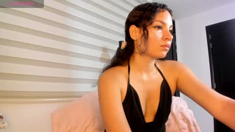 Snapshot of dulce_natyy chatting on June 9, 5:41 am N A T Y online show from June 9, 5:41 am