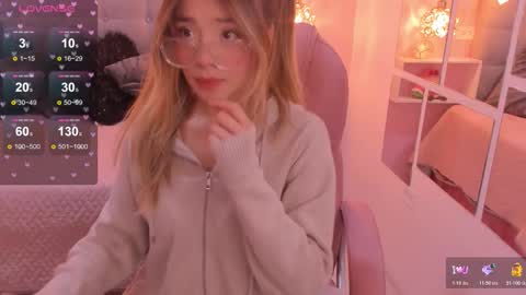 Dulce  online show from November 3, 7:37 pm