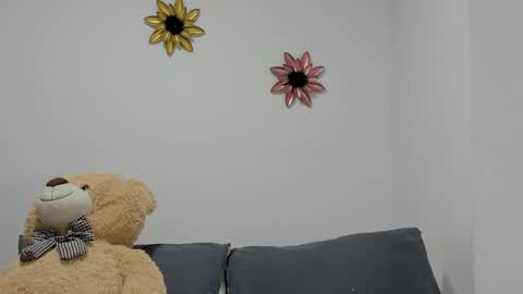 Dulce  online show from January 6, 11:29 am