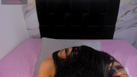 Dulce online show from February 23, 9:45 pm