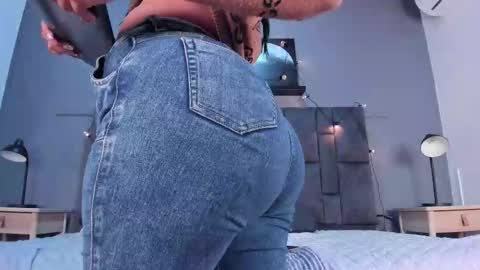 DULCE AURORA online show from October 9, 3:04 am