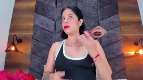 DULCE AURORA online show from July 7, 2:58 am
