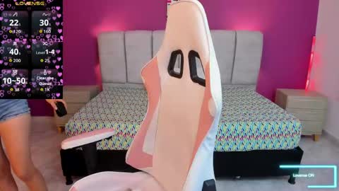 dulcee_gaby online show from June 8, 7:14 pm
