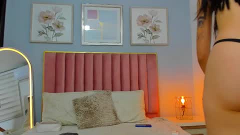 Snapshot of dulceestrella_ chatting on March 23, 1:15 pm Dulce online show from March 23, 1:15 pm