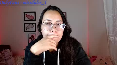 Dulce online show from November 20, 5:18 am