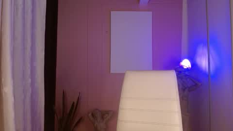 dulcepicante_1 online show from March 10, 6:51 am