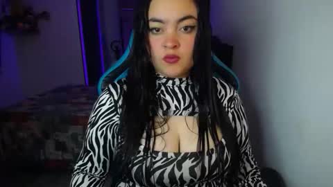 Nicole   online show from September 22, 6:04 am