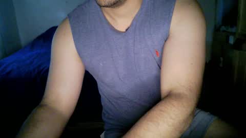 Snapshot of dumout33 chatting on October 6, 6:27 pm Sergio online show from October 6, 6:27 pm