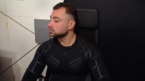 DuncanStone online show from October 2, 4:19 am