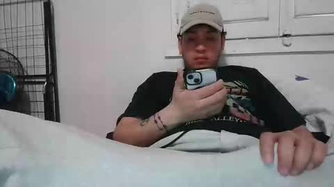 Snapshot of duocaliente310037 chatting on March 23, 3:16 pm duocaliente310037 online show from March 23, 3:16 pm