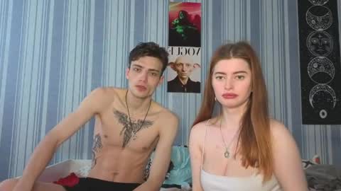 Snapshot of duoemi chatting on April 12, 10:53 am Jake And Emilia online show from April 12, 10:53 am