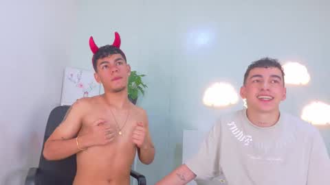 Duolistt  online show from February 1, 11:53 am