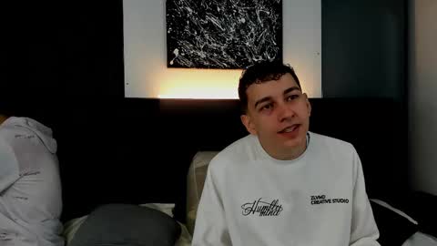 Thomas and Noah online show from October 10, 1:10 pm