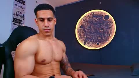 duran_dhikol1 online show from June 6, 1:32 am