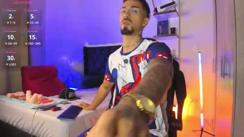 Duriel online show from February 3, 6:57 pm