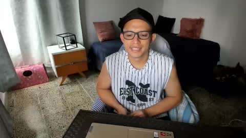 Snapshot of durojall chatting on March 21, 5:16 pm Hander online show from March 21, 5:16 pm