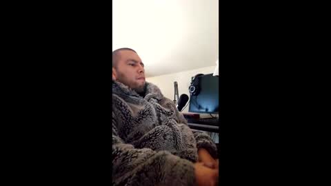 Snapshot of duroporelchiquito chatting on March 17, 3:59 pm duroporelchiquito online show from March 17, 3:59 pm