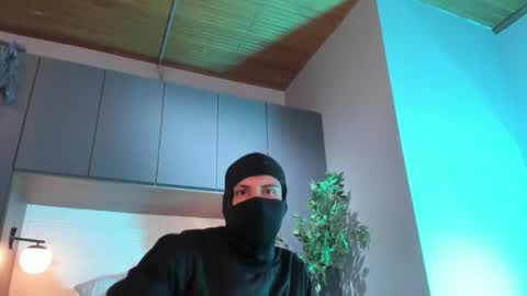 Dustin Sonne online show from September 12, 4:01 am