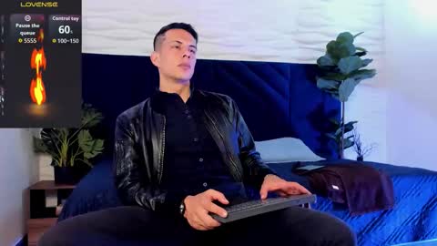 Dustin Sonne online show from October 30, 4:25 am