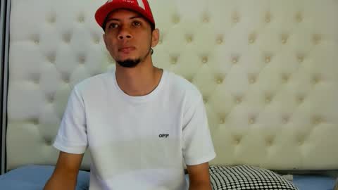 dustinandjordan online show from January 19, 1:04 pm