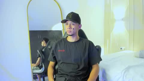 dustinandjordan online show from February 10, 10:03 pm