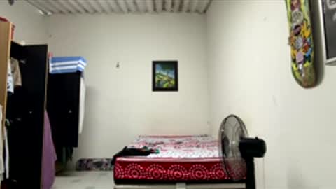 Snapshot of dustindollin_ chatting on March 31, 4:40 pm Dustin Dollin online show from March 31, 4:40 pm