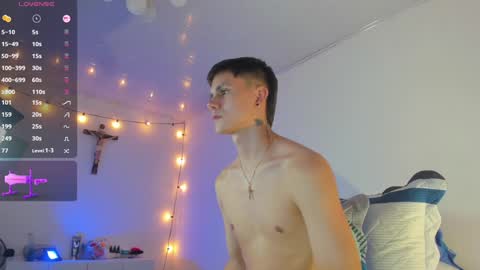 Snapshot of dustinlevine chatting on January 9, 4:17 pm Dustin Levy online show from January 9, 4:17 pm