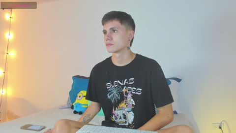 Snapshot of dustinlevine chatting on January 10, 12:47 pm Dustin Levy online show from January 10, 12:47 pm