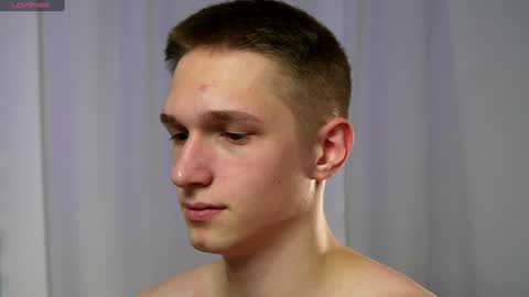 Dustyn online show from December 29, 7:11 pm