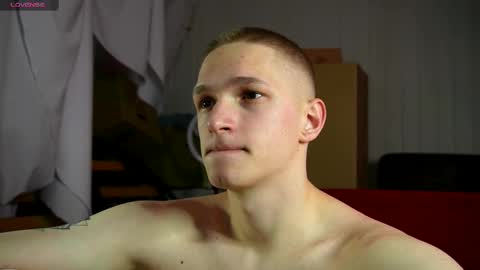 Dustyn online show from February 13, 2:20 pm