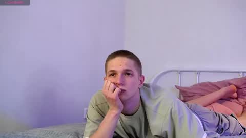 Dustyn online show from March 3, 6:33 pm