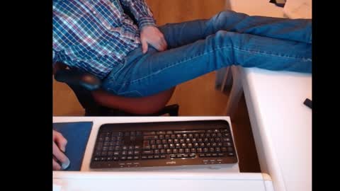 dutchpornking2 online show from December 28, 6:08 pm