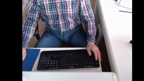 dutchpornking2 online show from December 30, 9:27 am